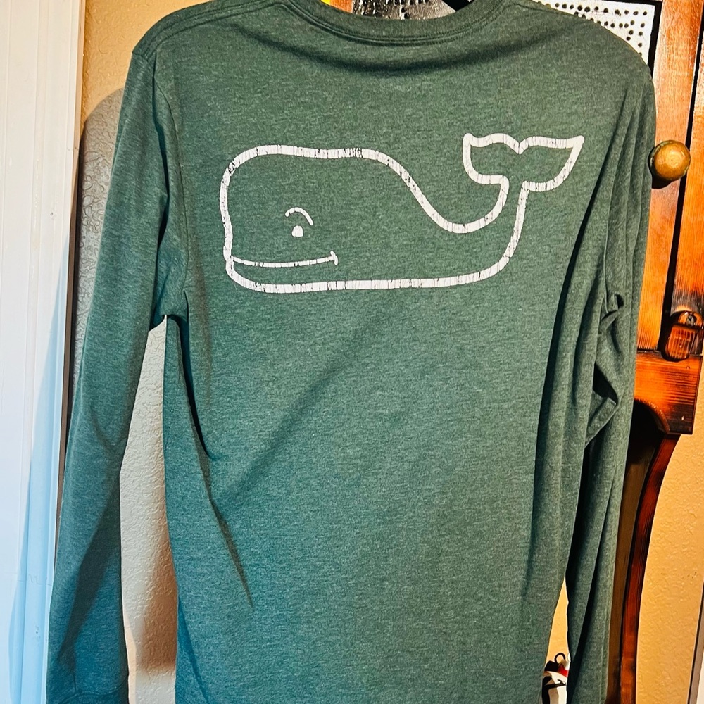 Vineyard Vines Tee.